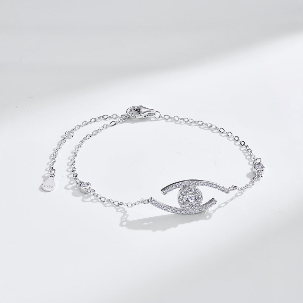[MIRA]Lucky Eye Pave-Set Diamond Bracelet