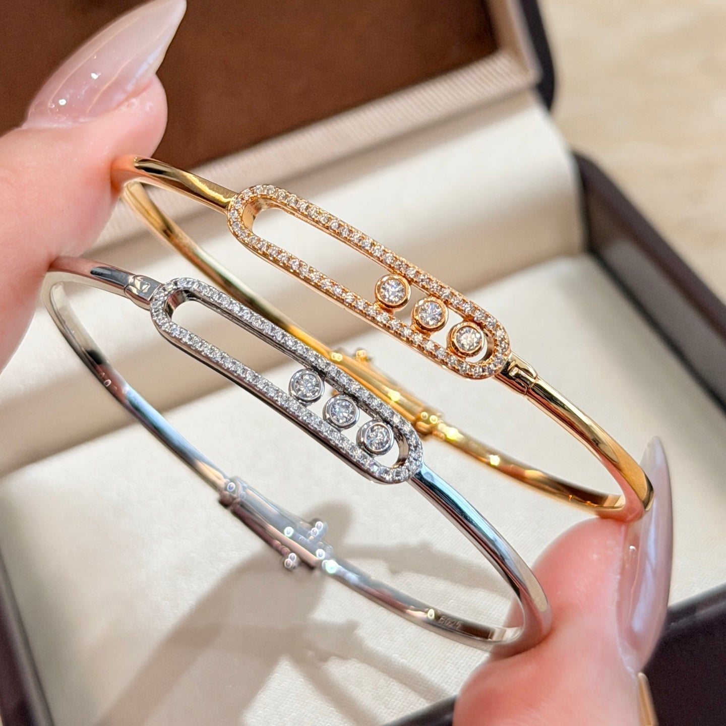 [MIRA]Move Pavé Diamond Bangle Bracelet M