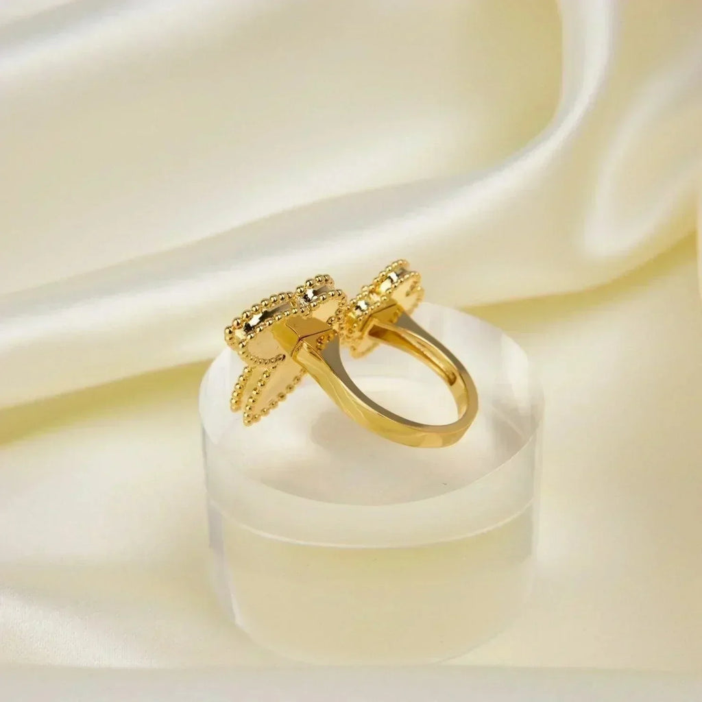 ??MIRA?¡¥LUCKY BETWEEN THE FINGER RING