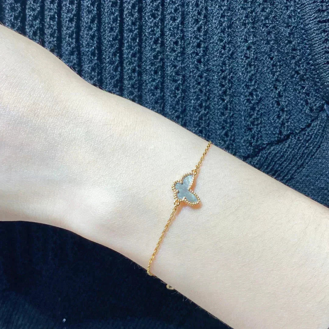 ??MIRA?¡¥BUTTERFLY DARK MOP BUTTERFLY BRACELET