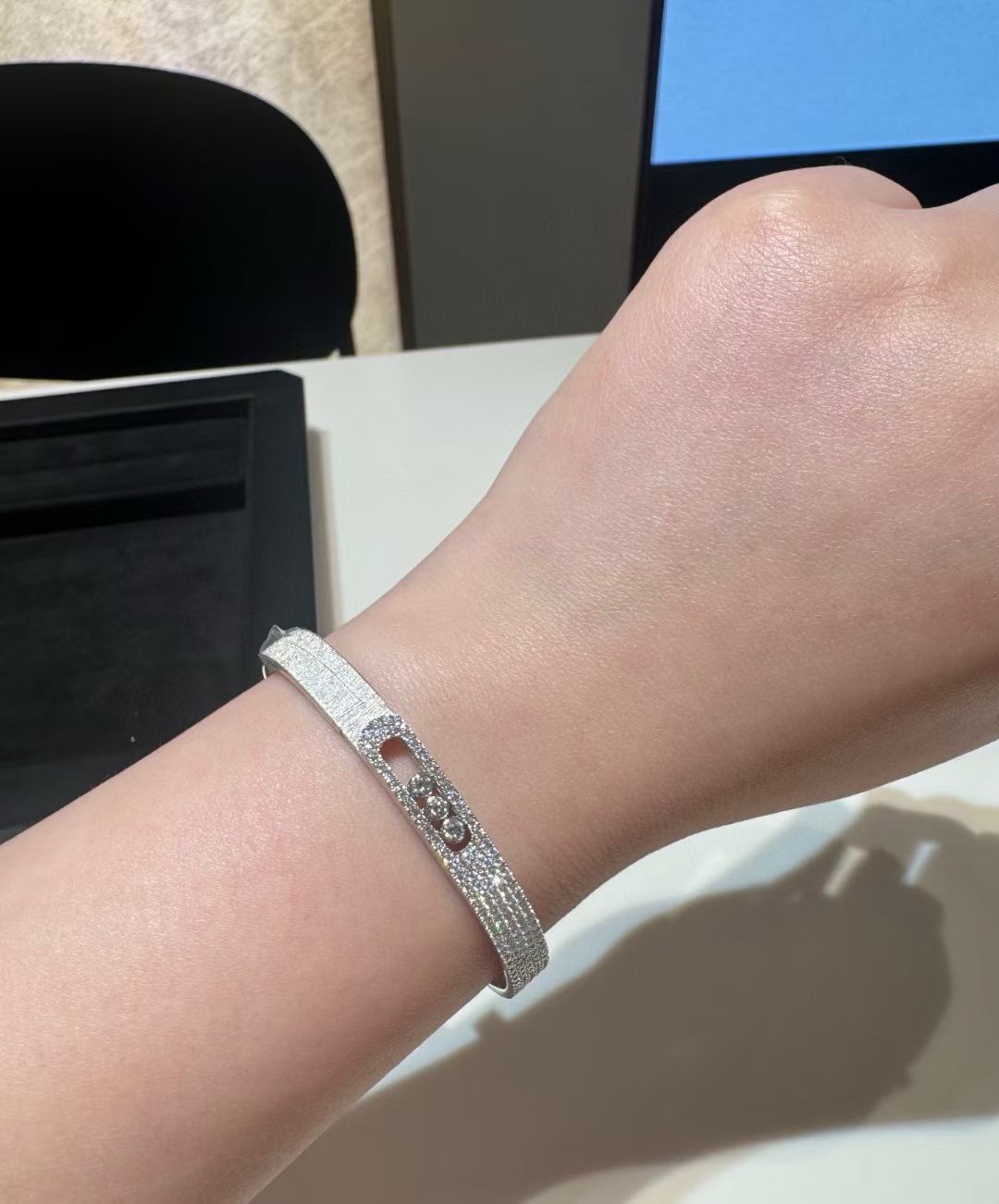 [MIRA] 2026 BRAND-NEW FROSTED BRACELET WITH DIAMONDS THREE COLORS