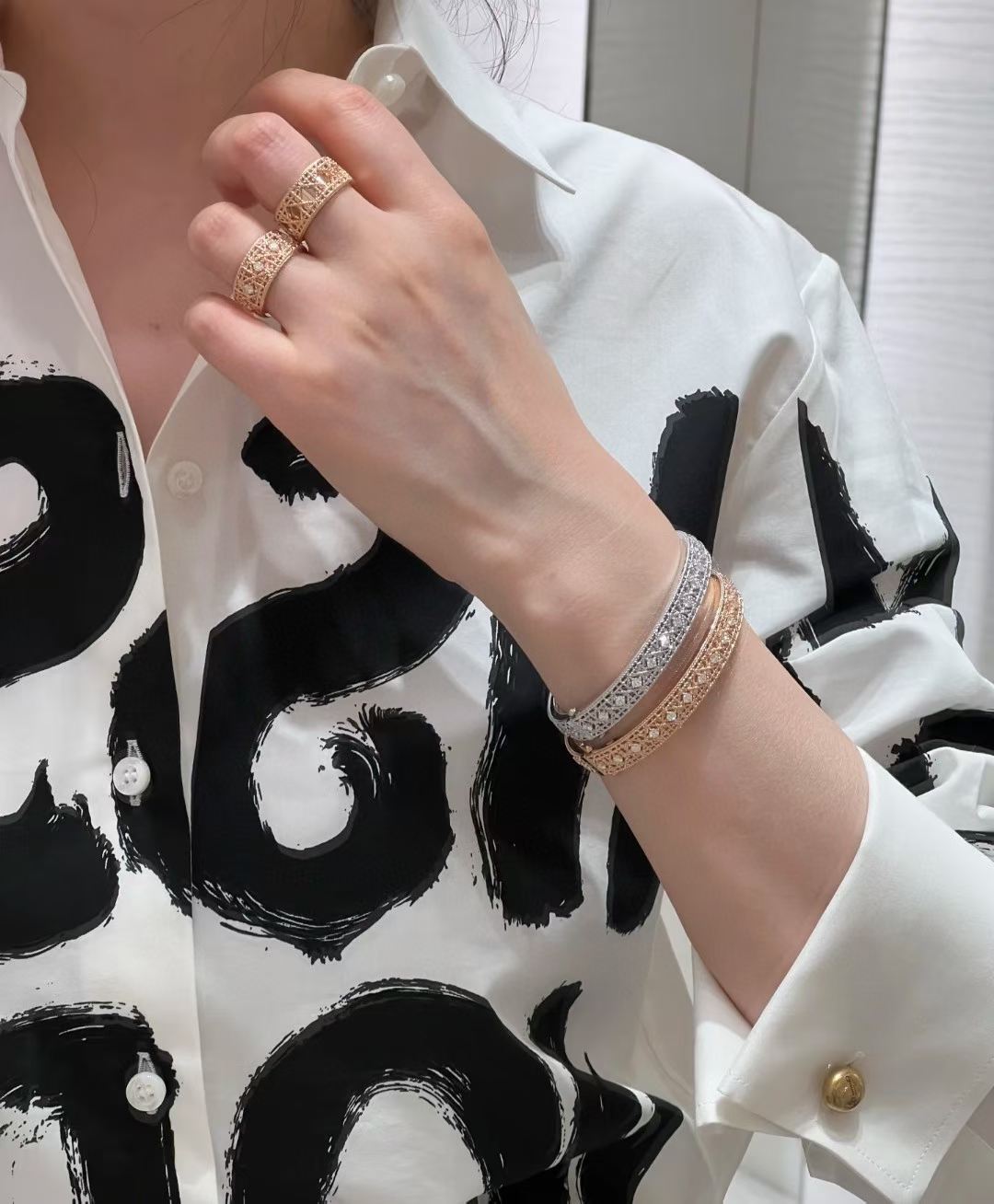 [MIRA] 2026 WOVEN-PATTERN BRACELET SET WITH FULL DIAMOND INLAY THREE-COLORS