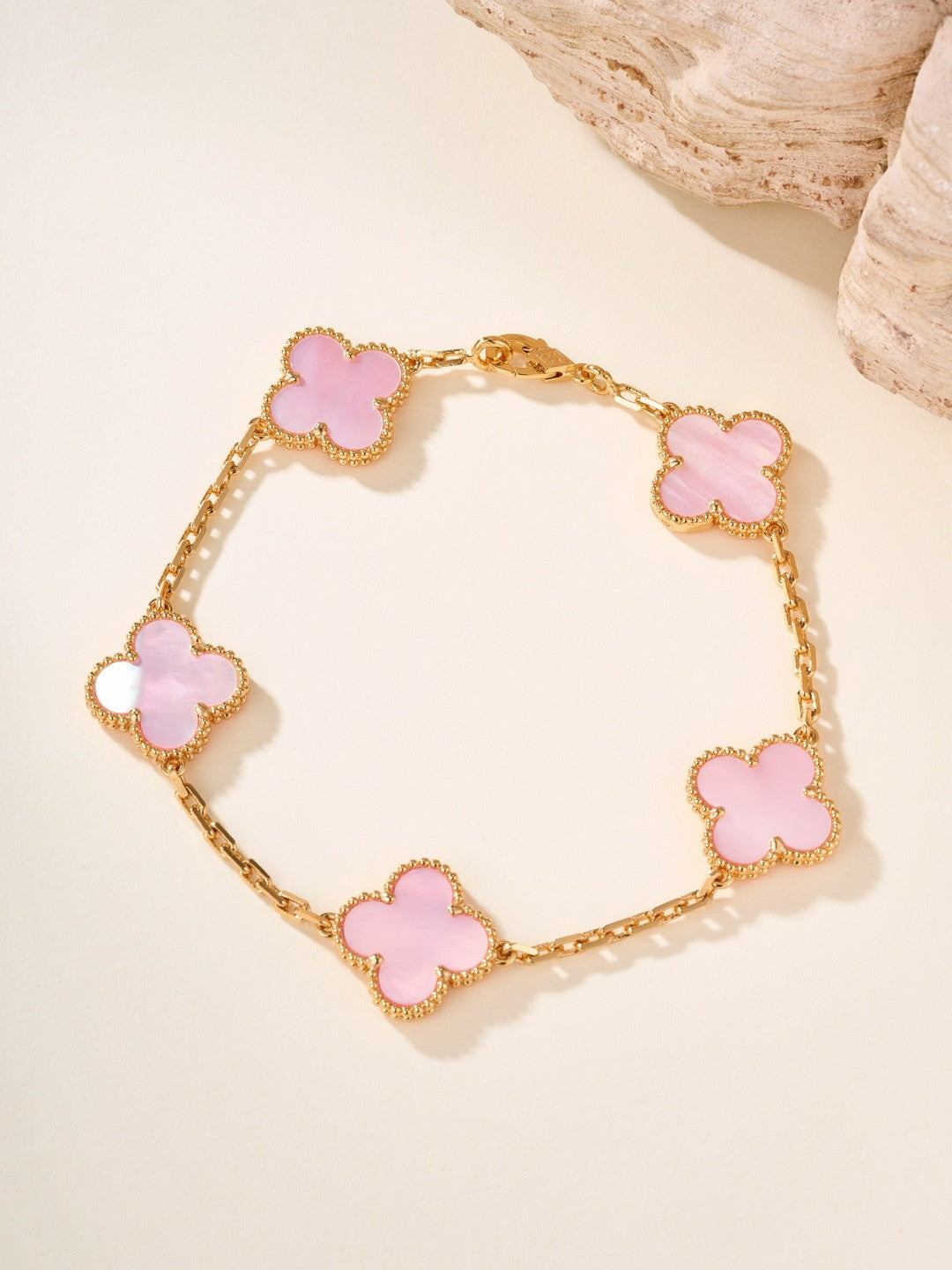 [MIRA]New  CLOVER 5 MOTIFS  PINK MOP BRACELET COLLECTION