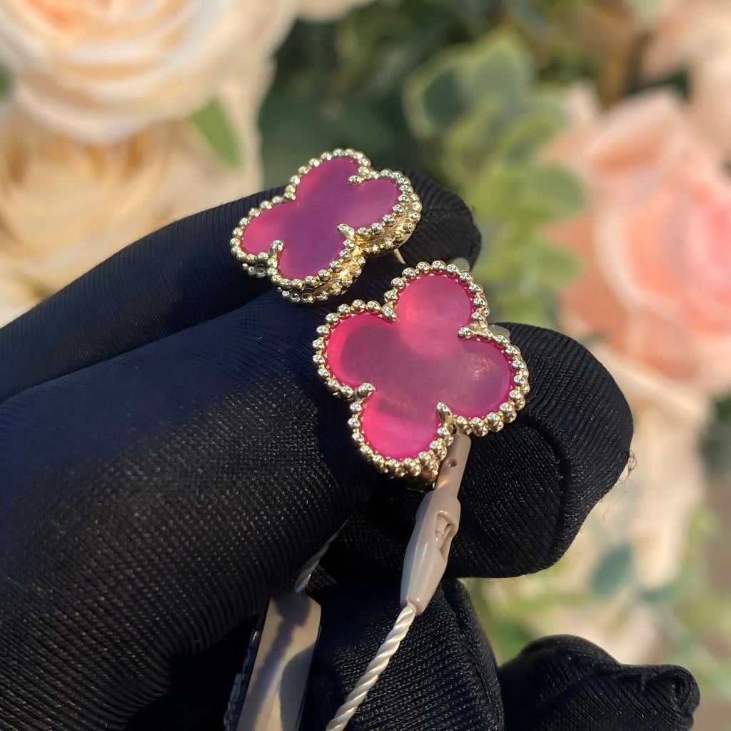 [MIRA] NEW CLOVER 15MM PINK ENAMEL STUD EARRINGS