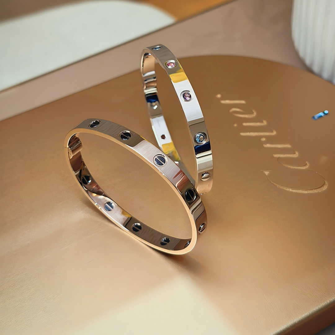 [MIRA] 2026 RAINBOW LOVE BRACELET 6.1MM  10 DIAMONDS