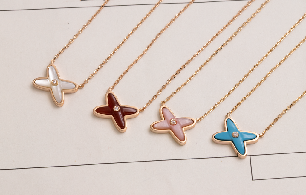 ??MIRA?¡¥JEUX DE NECKLACE 1 DIAMOND