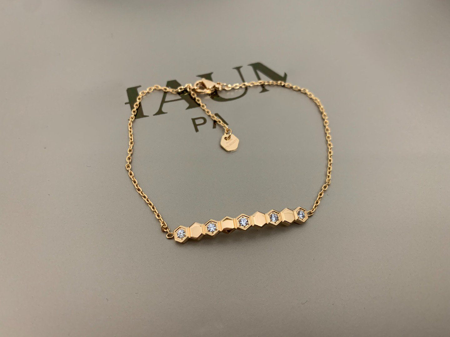 ??MIRA?¡¥BEE LOVE BRACELET DIAMOND