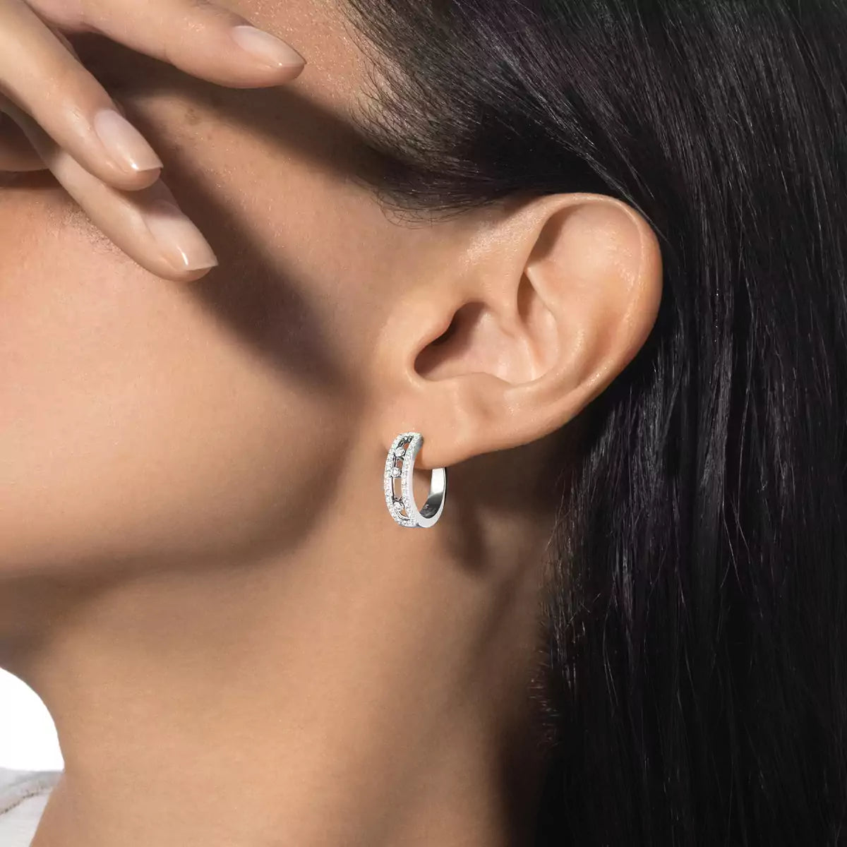 [MIRA]Diamond Pave_ Hoop Earrings Move