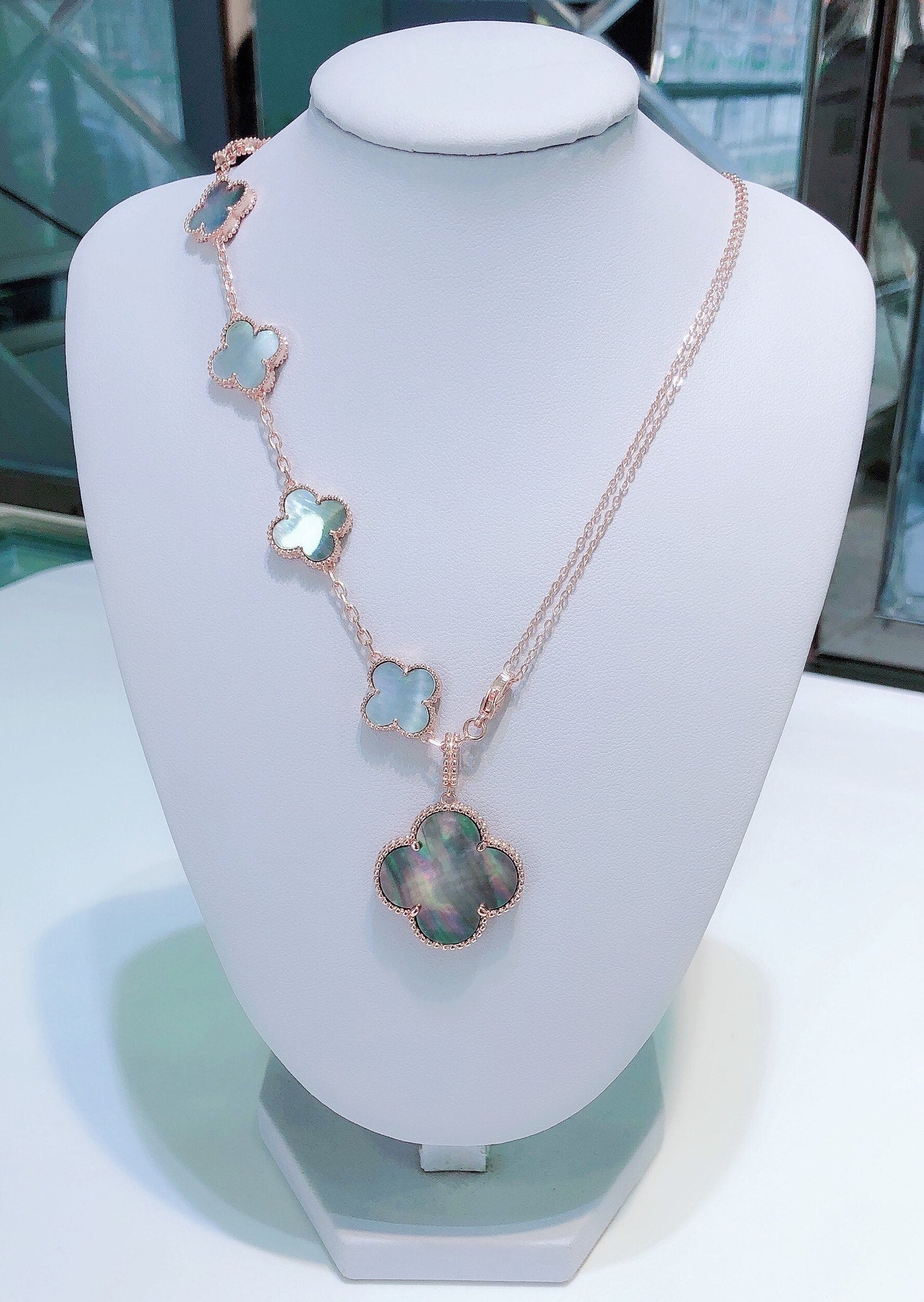 ??MIRA?¡¥COMBINED BRACELET 5 MOTIFS AND NECKLACE DARK MOP ROSE GOLD